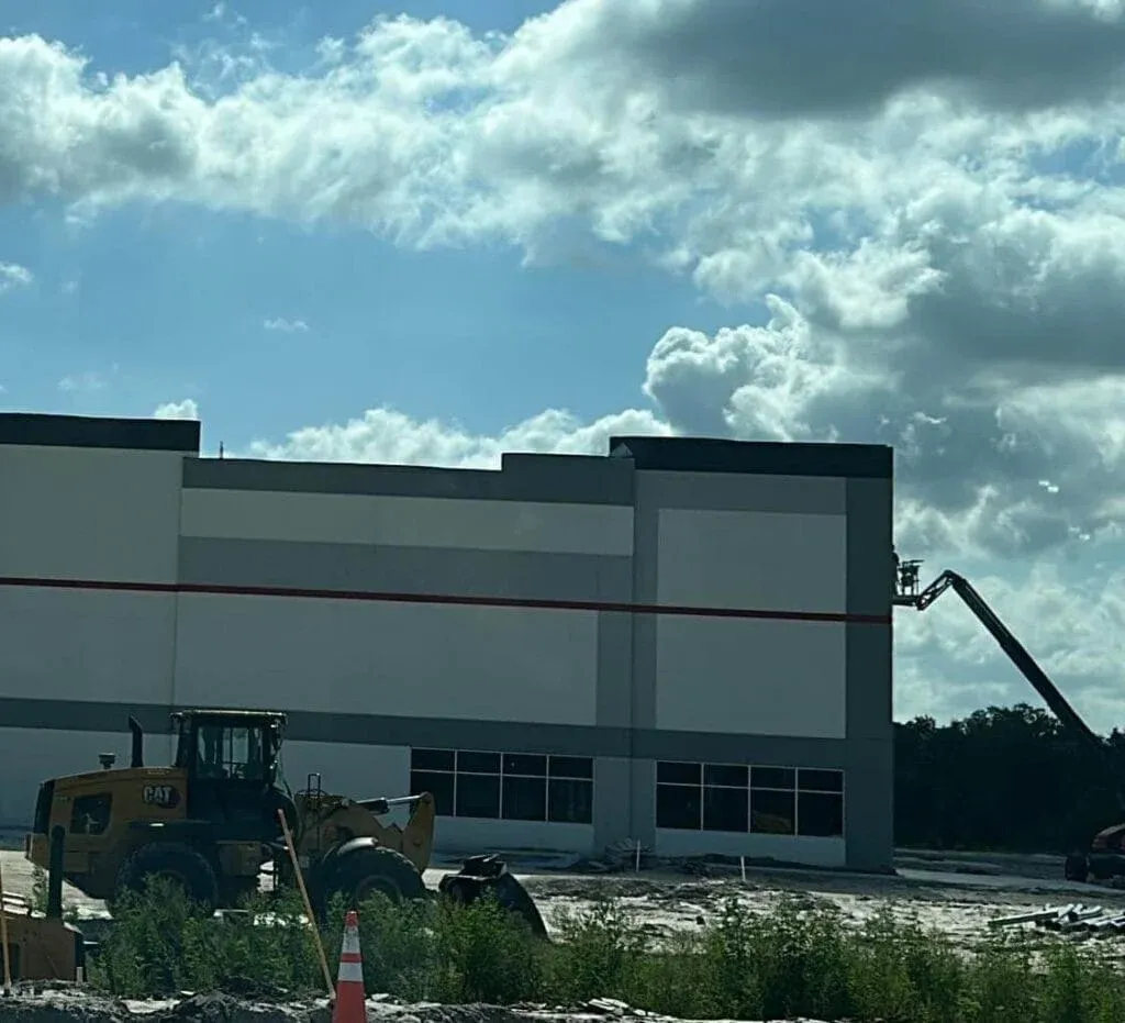 Kemco Industries exterior commercial painting by HVR Painting