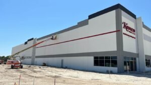 Commercial building exterior painting by experienced professionals